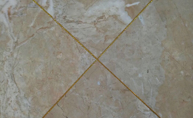 金色美縫劑效果 金色美縫劑效果